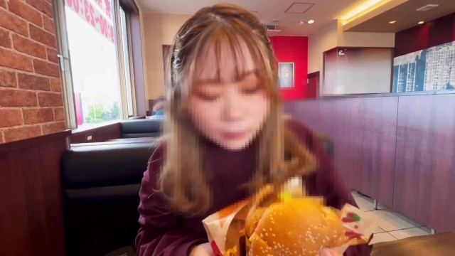 【初体験】むちむち看護師が彼シャツノーパンデート♡我慢できずに駐車場で露出フェラチオ♡ Japanese/HENTAI/amateur/POV/outdoor/露出/個人撮影/スマホ/ハメ撮り