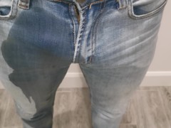 Can't hold it anymore. Pee in my jeans | horsengine