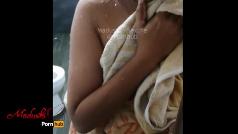 මගෙ සැපම සැප කද කොහොමද කොලිටිය Super hot sexy having bath after amazing sex