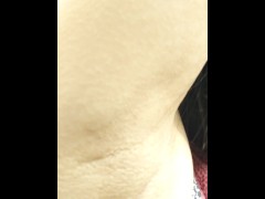 野外で汗をかいた脇の臭いを嗅ぎたい人！日本人女性の脇は酸っぱい臭い！ - Screenshot 11 of 16 - 脇嗅ぎ