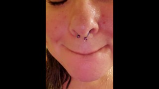 Waterdruppel op mijn neus ring!