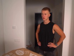 Лох-Курьер Попал На Съемки Порно Моделей👀💦 - Spirite Moon & Lis Evans 2/16