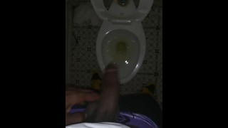 Dick video in MENS RESTROOM 🚻