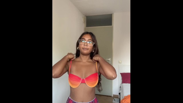 Try on haul lingerie: watch this petite Indian try on cute lingerie