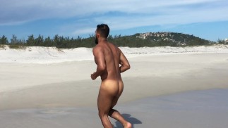 Angeben am Strand