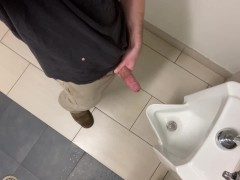 Peeing At Work💦 - Screenshot 16 of 16 - Boys Peeing
