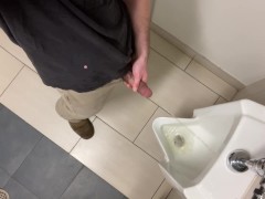 Peeing At Work💦 - Screenshot 6 of 16 - Boys Peeing