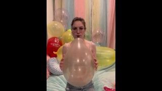 Belbal opblazen Crystal zeepballonnen! (Nietpop)