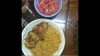 Голодный и возбужденный со счастливым концом