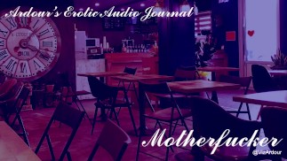 СКАЗКА НА НОЧЬ ДЛЯ ВЗРОСЛЫХ | Горячая брюнетка с большими сиськами Милфа трахается со спермой внутри в общественном туалете