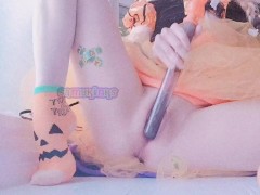 little halloween princess is a horny slut - Screenshot 13 of 16 - Princess