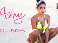 Beautiful Bikini Model Yoga Poses on Mexico Beach | ASHY EXCLUSIVES