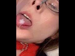 鼻フックをすると日本人が興奮して大量の精液が出てきました。 3/16