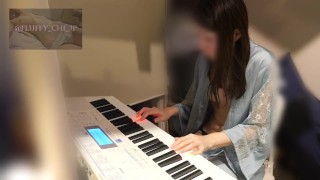 [Amateur Japanese Couple]Piano practice and short sex #11-1