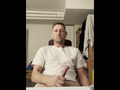 Jerking off to Corinna Kopf before bed