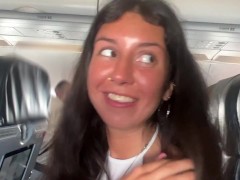 Рискованный публичный минет в самолете - нас спалили! 4/16