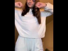 Teasing in pajama - Screenshot 2 of 16 - Russian 18