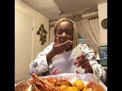 Alliyah Alecia Eating Show: Eats SeafoodBoil Mukbang (Snow Crab Legs 