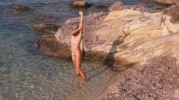 Voyeur nu à la nudiste Bwach