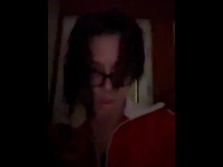 Танцует русская интерсекс девушка