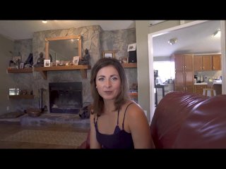 Secret Deal With My Girlfriends Hot Mom Helena Price screenshot number 1