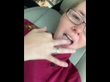 Rubbing my pussy in the car at work 😜😘😜😘