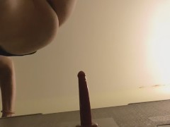 Bathroom Break! Work can Wait! - Screenshot 2 of 16 - Dildo