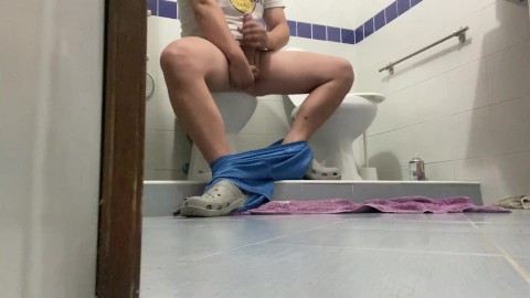 You Caught me while I Cum like a horse with my Big Uncut Cock OF : MarcoXLaries