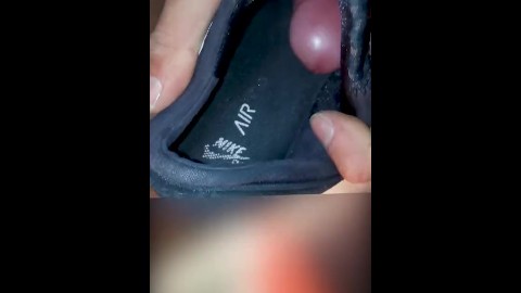 Toe fuck Trashed Nike Janoski max and cum inside