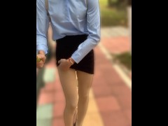 OL伪娘衬衫包臂裙肉丝细高跟路边脱下内裤拿在手里 - Screenshot 3 of 16 - Sissy