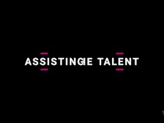 ASSisting The Talent / TransAngels - Screenshot 15 of 16 - Caucasian