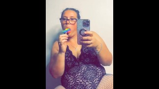 Ты позволишь мне пососать твой леденец?