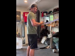 Weight lifting - Screenshot 3 of 16 - Sweaty