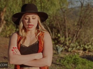 Deeper. Naughty cowgirl Anna Claire devours two hard cocks screenshot number 0