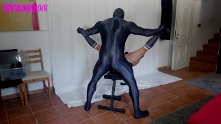 Dr. Spandex erschafft einen Sexroboter