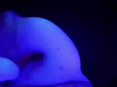 Black light fun - Screenshot 16 of 16 - Fat Pussy