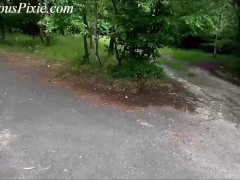 Risky orgasms with a remote control vibrator in a public park - Screenshot 14 of 16 - Public
