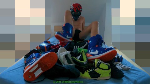 Fun with shoes, snowboard boots and worn socks (Cam1)