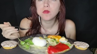 asmr mukbang feederism salade mozzarella