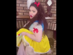 TS Nathalie Presley cosplays snow white for her onlyfans!!