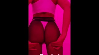 Неженка Шлюха Задница Получает Шлепки