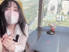 清纯秘书为升职加薪主动献身老板~落地窗前被爆操内射！ 看桃桃完整版视频请关注推特入群哦~ - Screenshot 4 of 16 - Beautiful Foot