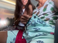 Делаю минет в самолете, пока меня не спалили с членом во рту 13/16