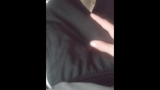 Белому Петуху нужно твое горло