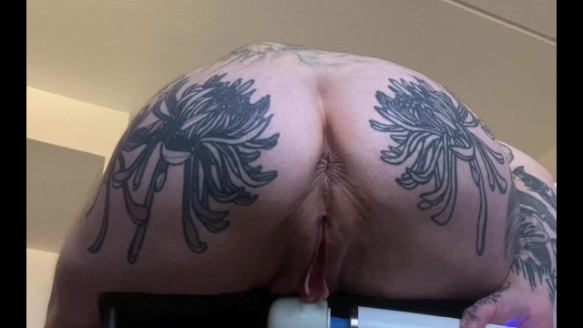 FTM- Giant Ass, Fat Pussy, Thick Dick, Squirting, and Moaning!