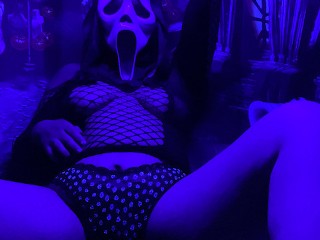 Hot Gata Se Masturba com Fantasia 👻 Sexy De Halloween !!