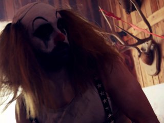 Lilly Ford Isn't Afraid of Clowns screenshot number 0