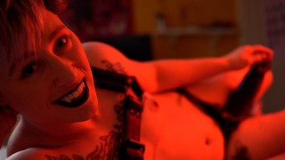 Semente demoníaca: trans incubus com pau enorme engravida você na noite de Halloween