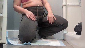 Nach der Arbeit in die Hose pinkeln