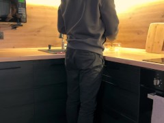 Мой лучший друг обкончал мои сиськи после минета 1/16